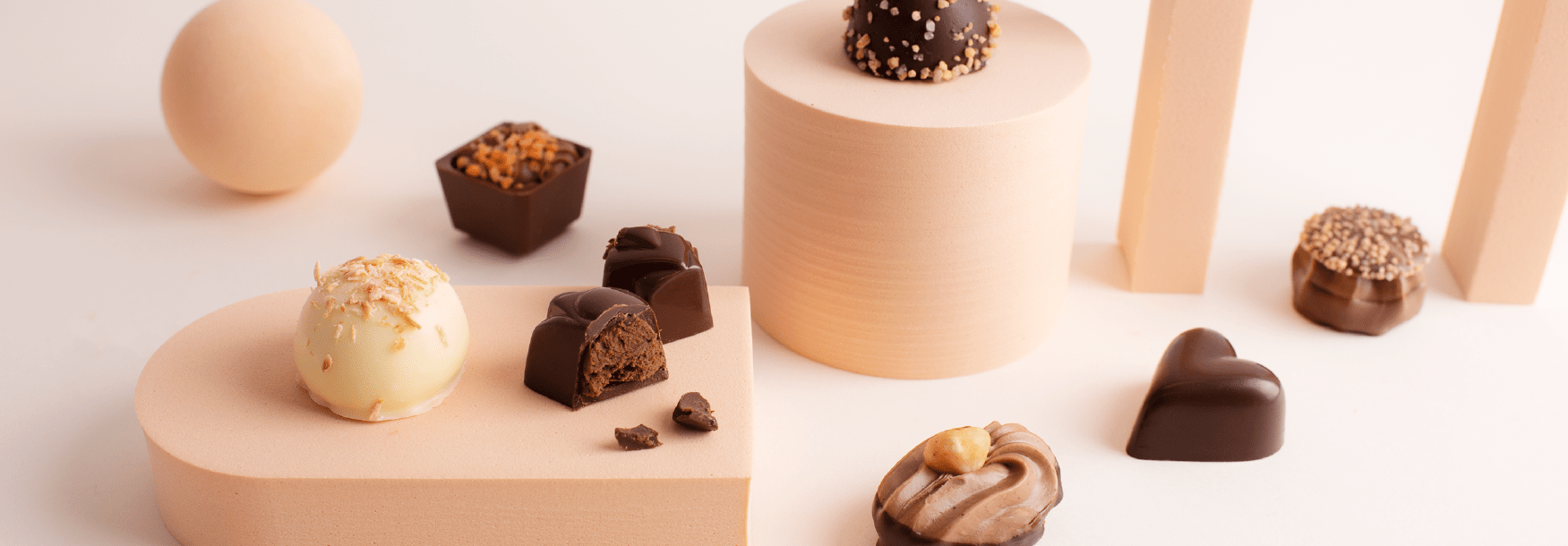 CŒURS VOLANTS<br>Chocolats au Lait aux Noisettes