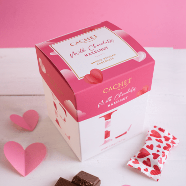 flying-hearts-cube-milk-chocolates-with-hazelnuts